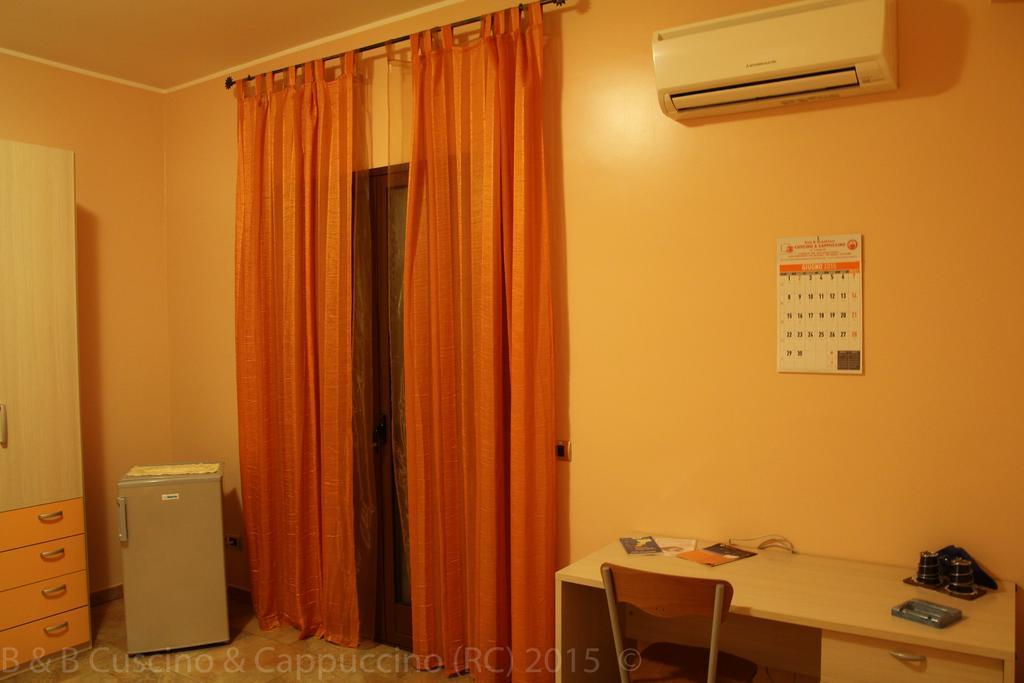 Cuscino & Cappuccino Bed & Breakfast Reggio Calabria Room photo